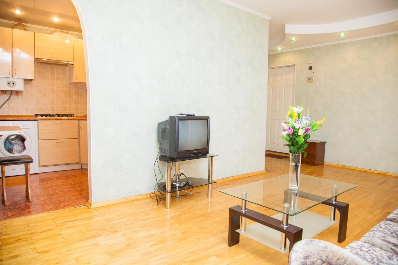 2Room Semi-Luxury Apt On Stalevarov 21 Zaporizhia Exterior foto